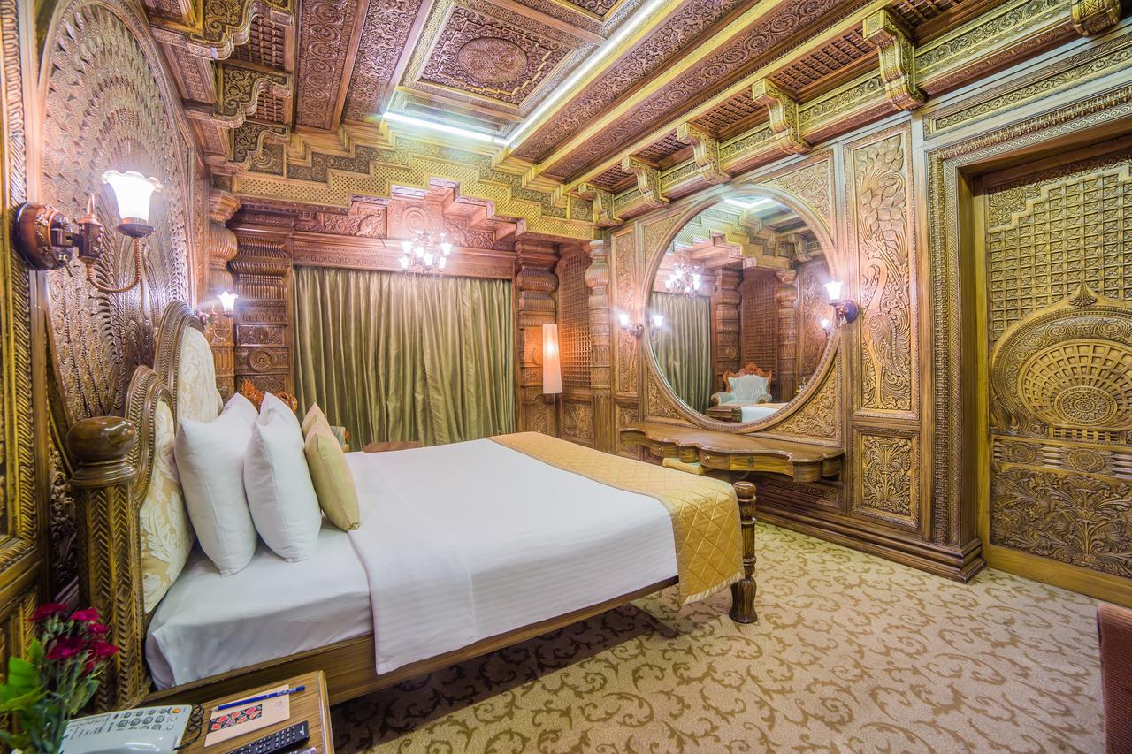 Ramoji Film City- Sitara Luxury Hotel Pedda Ambarpet エクステリア 写真