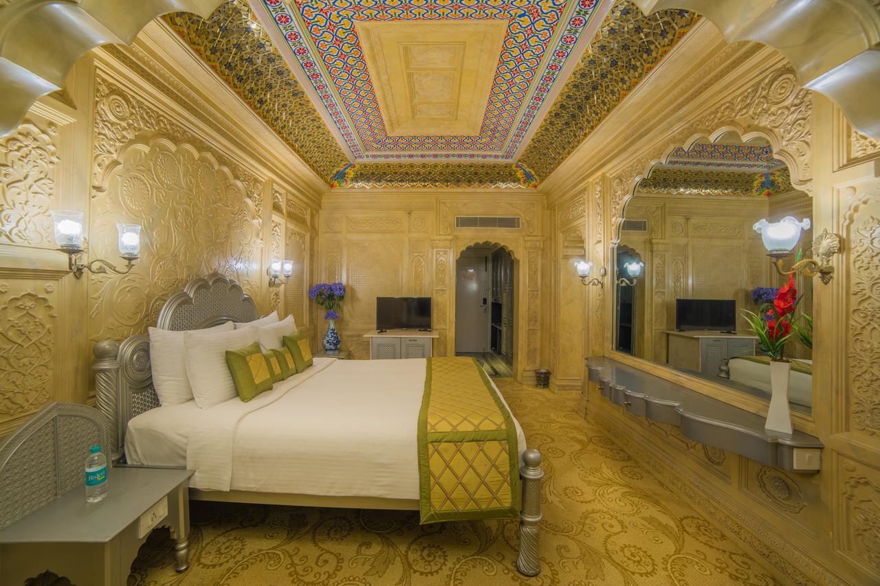 Ramoji Film City- Sitara Luxury Hotel Pedda Ambarpet エクステリア 写真