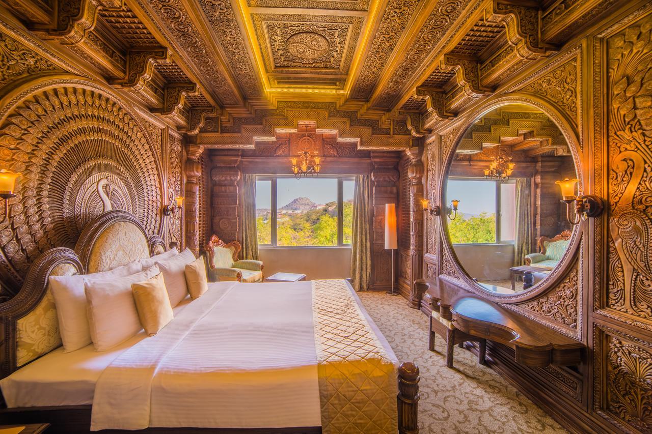 Ramoji Film City- Sitara Luxury Hotel Pedda Ambarpet エクステリア 写真