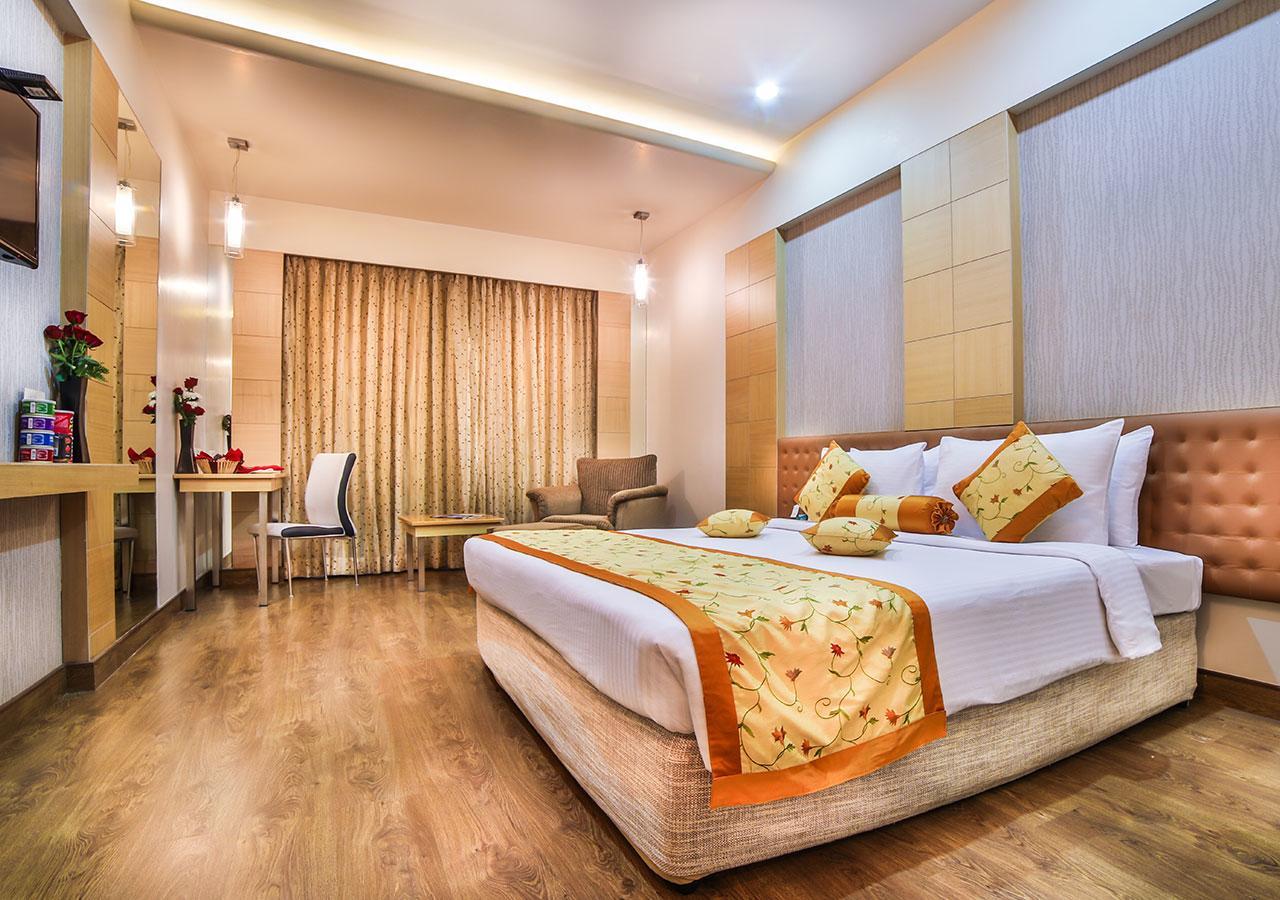 Ramoji Film City- Sitara Luxury Hotel Pedda Ambarpet エクステリア 写真