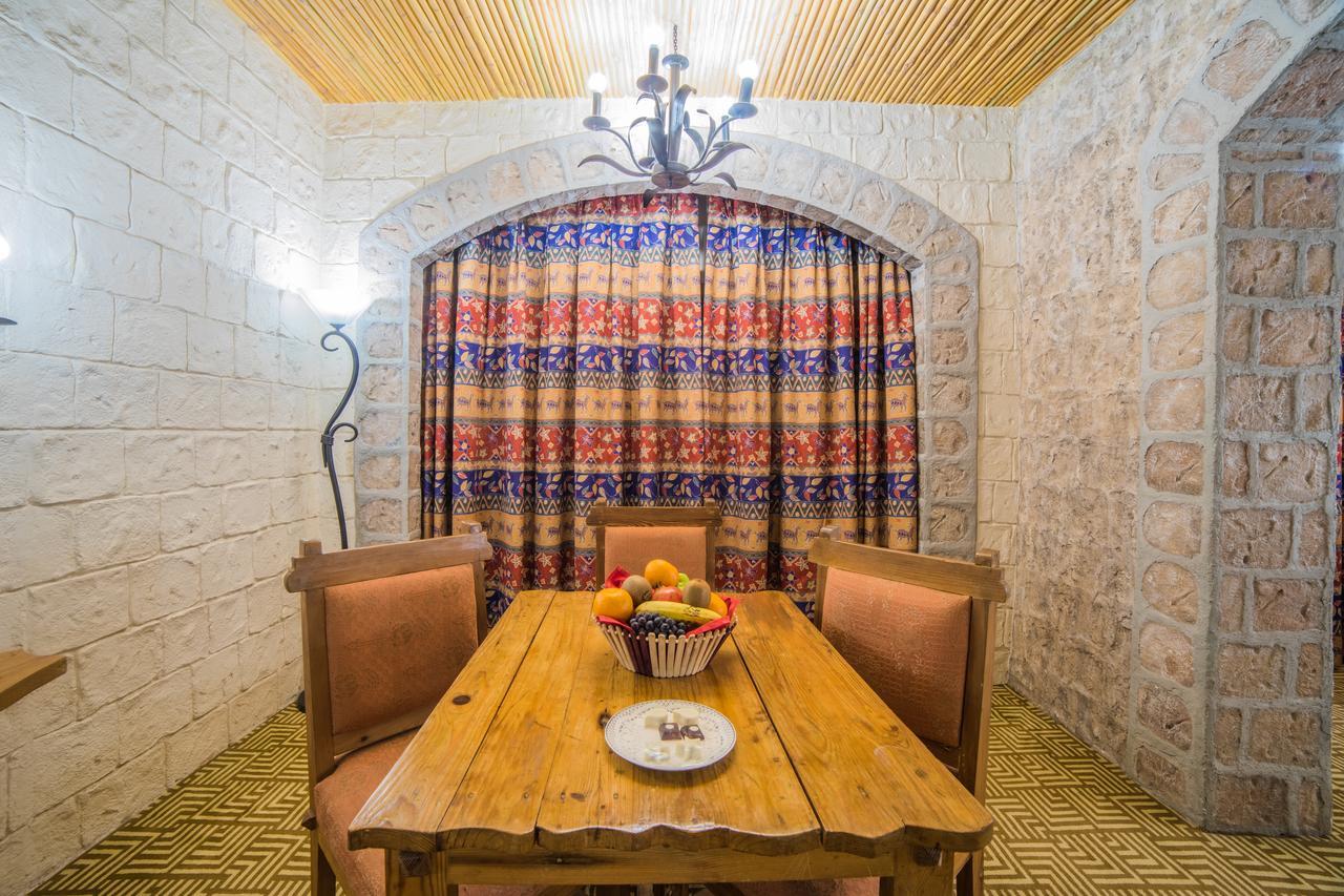 Ramoji Film City- Sitara Luxury Hotel Pedda Ambarpet エクステリア 写真