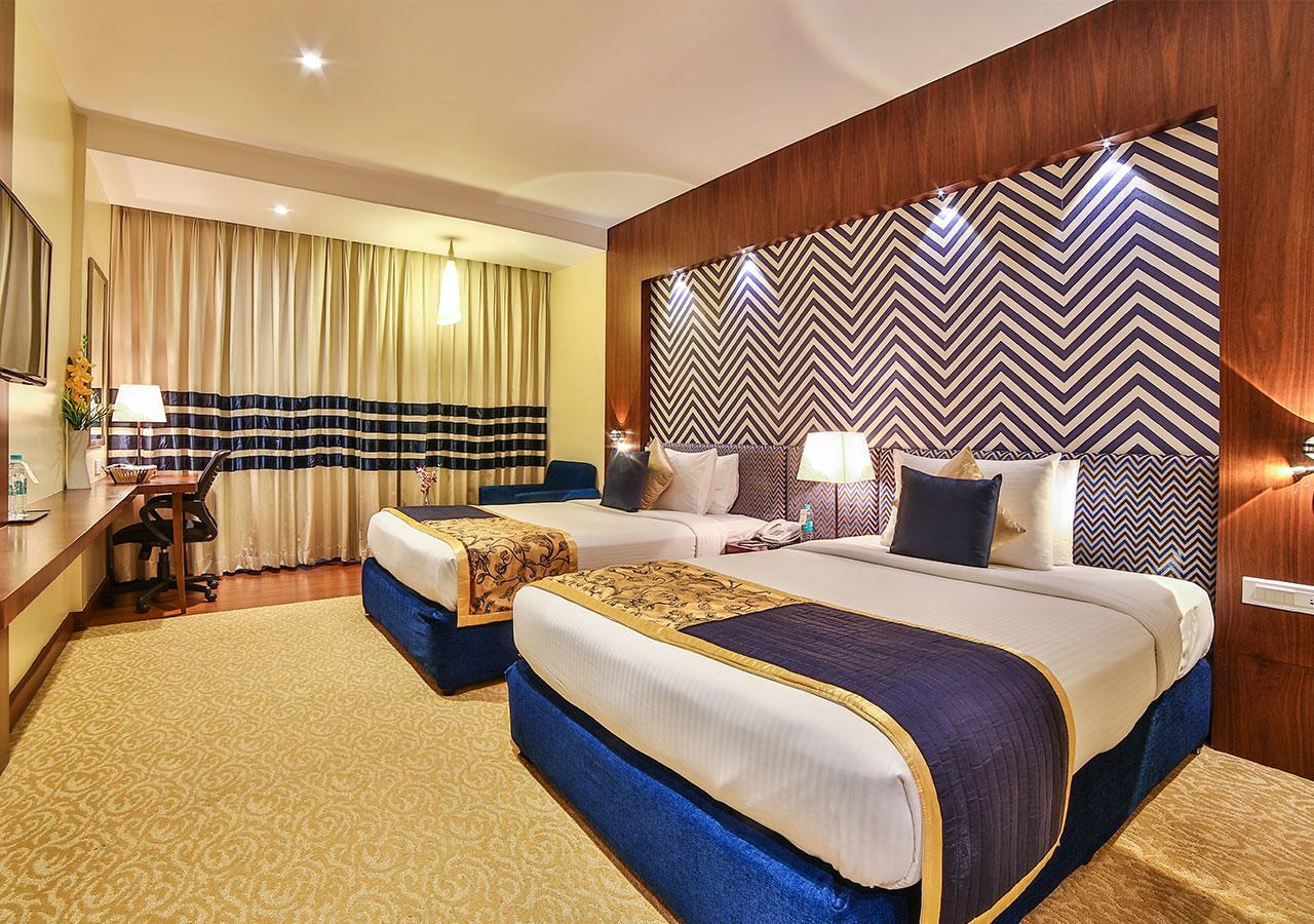 Ramoji Film City- Sitara Luxury Hotel Pedda Ambarpet エクステリア 写真